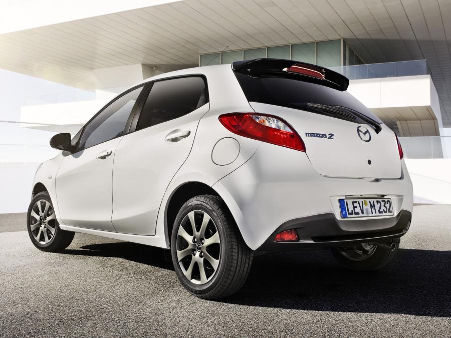  Mazda2 Iro 2014 года  (фото 2 из 3)